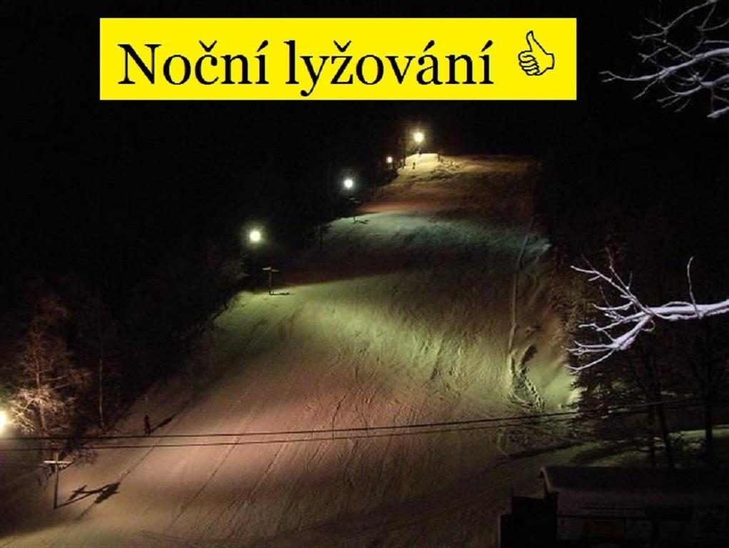 Chata Jílové Buitenkant foto